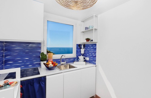 Liparlati Apartment | Medusa Suite with Jacuzzi: Relaxing Spa Escape Awaits