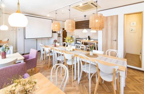 Azumabashi Apartment | Elegant Meee Asakusa: Rooftop Views & Family-Friendly Stay