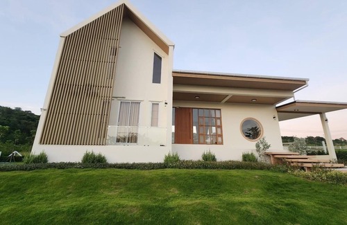 Nong Sarai Villa | Experience Meefan Private Pool Villa with Family-Friendly Perks