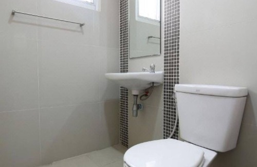 Nonthaburi Hotel | Budget-Friendly Meesook Residence: Family Friendly Comfort