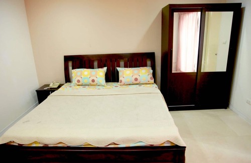 Nonthaburi Hotel | Budget-Friendly Meesook Residence: Family Friendly Comfort
