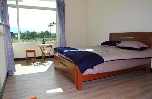 Shoufeng Bed & Breakfast | Discover Canaan: Family-Friendly Stay with Breakfast Included