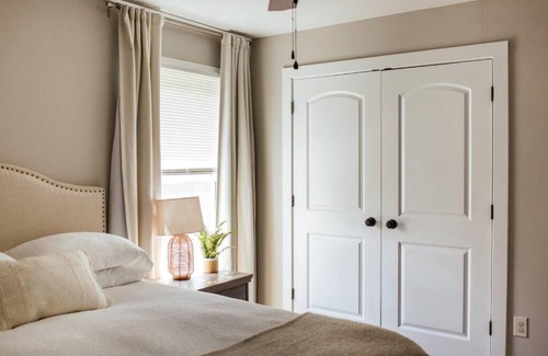 Athens House | Discover Athens: Elegant 4-Bedroom Home Near UGA
