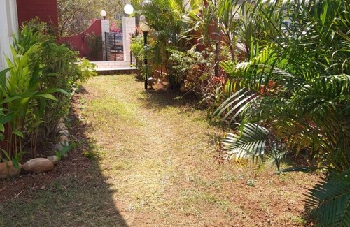 Vainguinim House | Discover Meeting Point - Goa Holiday Home for Your Getaway
