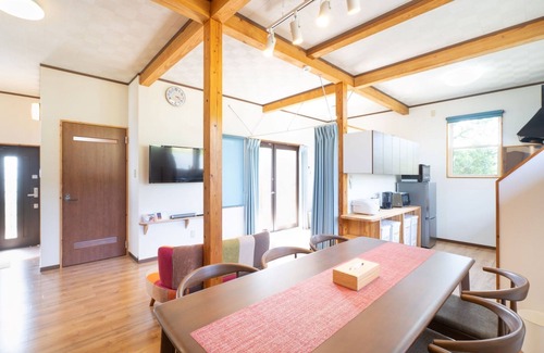 Taketomi-jima Taketomi-cho House | Discover MefiYou Ishigaki Island with Family-Friendly Amenities