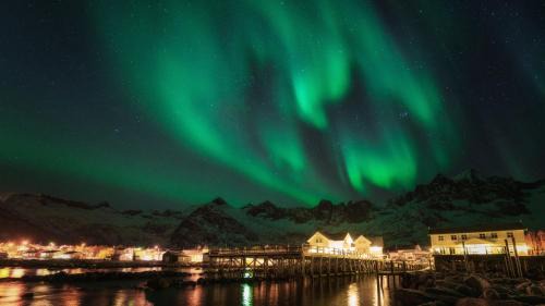Mefjordvær Resort | Discover Mefjord Brygge: Spa, Dining & Guest Rated 8.8