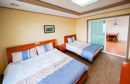 Hallim Resort | Premier Oceanfront Retreat at Mega Resort with Private Beach