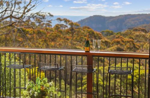 Katoomba House | Pet-Friendly Retreat at Megalong Valley Lookout Cottage