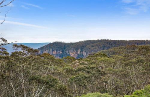 Katoomba House | Pet-Friendly Retreat at Megalong Valley Lookout Cottage