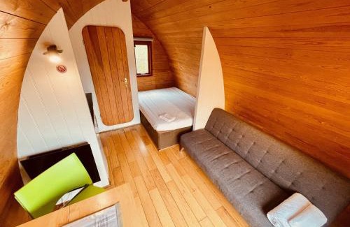 Brightlingsea House | Pet-Friendly MegaPod 3 at Lee Wick Farm Cottages