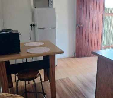 Kamieskroon Apartment | Family-Friendly Megs Accommodation for Your Next Getaway