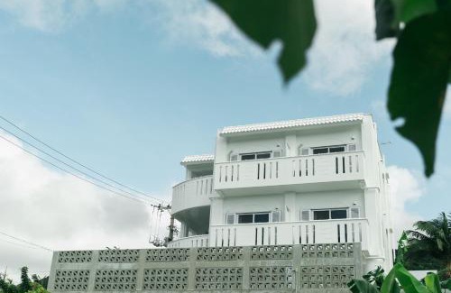 Kabira Resort | Guest Rated: MEGURU l 巡 with Breakfast and Top Amenities