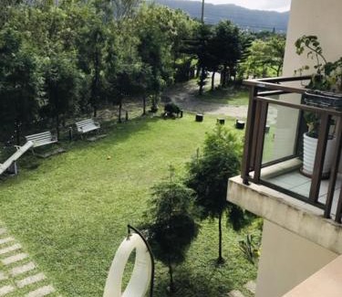 Shoufeng Bed & Breakfast | Discover Mei Jung B&B: Pet-Friendly Stay with Breakfast