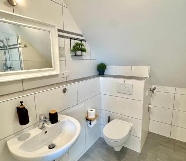 Vorsfelde Apartment | MEINpartments - Ideal Full-Service Living Experience