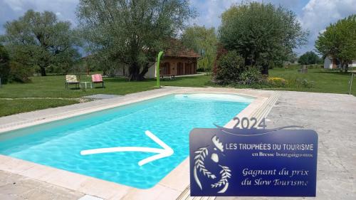 Mervans Hotel | Experience Meix Gagnard: Oceanfront Poolside Retreat