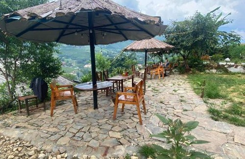Hau Thao Bed & Breakfast | Pet-Friendly Mekhoo & Zizi Sapa Homestay: Rated 9/10