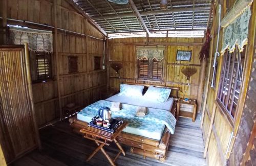 Phong Dien House | Tranquil Mekong Delta Ricefield Lodge: 4-Star Oasis Retreat