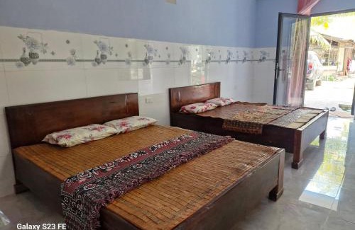 Cai Lay House | Inviting Mekong Family Nam Giang Homestay with Pool & Pets