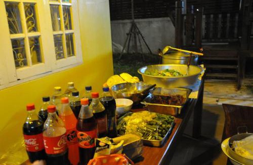 Tha Bo House | Relax at Mekong Tarawadee Villa with Great Family Amenities