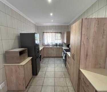 Marloth Park Hotel | Cozy Melamar Estate with Pool and Oceanfront Views