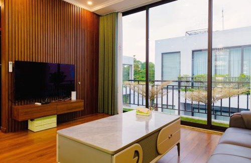 Ngoc Thanh Apartment | Discover MelBean Villas - Flamingo Đại Lải with Ocean Views