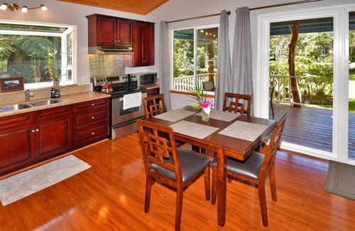 Volcano House | Ideal Mele Nani Getaway with Breakfast in Volcano, Hawaii