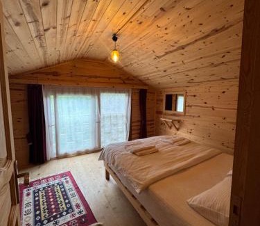 Cayirduzu Apartment | Cozy Melenkale Bungalov: Pet Friendly Retreat for Families