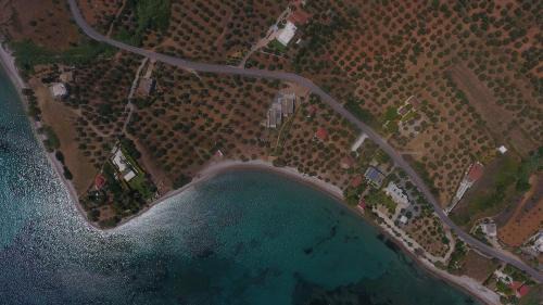 Aipeia Villa | Oceanfront Meli Seaside Villas - Guest Rated 9.7/10