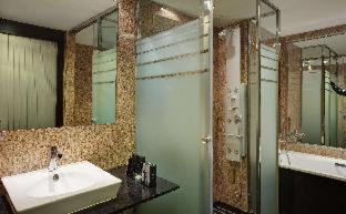 Les Corts Hotel | Experience Luxury at Melia Barcelona Sarriá - 5 Star Stay