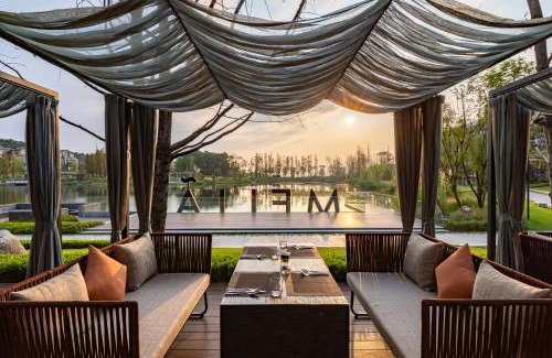 Jiang Bei Hotel | Experience Melia Chongqing: Oceanfront Bliss & Spa Retreat