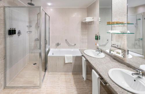 Golden Sands Hotel | Indulgent Melia Grand Hermitage All Inclusive Retreat