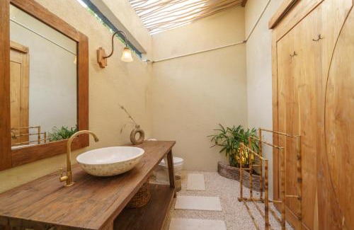 Tulamben Hotel | Relax at Melibe Dive Resort Bali with Oceanfront Amenities