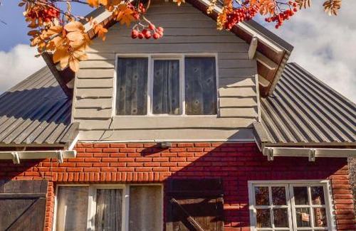 San Carlos de Bariloche Cabin | Pet & Child Friendly Stay at Melipal Flats - Rated 8.5/10