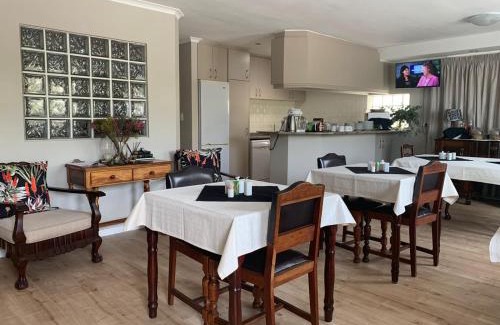 Melkbosstrand Bed & Breakfast | Beautiful Melkbosstrand Bed and Breakfast with Ocean Views