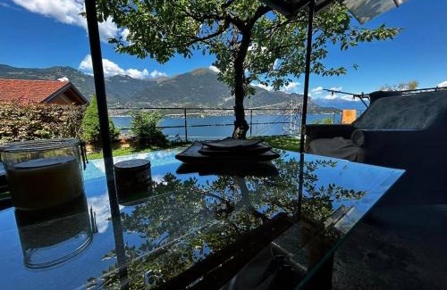 Lezzeno House | Relax at Mella House Garden: Family-Friendly Oasis