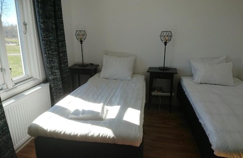 Mellerud Bed & Breakfast | Ideal Getaway at Melleruds Golfklubb Bed & Breakfast
