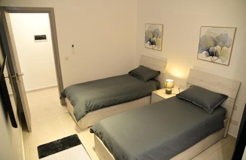 Ta' Pennellu Apartment | Oceanfront Family Comfort at Mellieha Centre Melmar Apartment