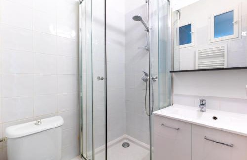 Mellinet Apartment | Budget-Friendly Stay for Two at MELLINET in Nantes