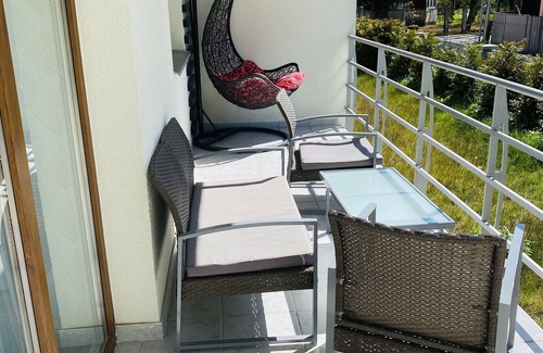 Jurmala Apartment | Convenient Melluzi Apartment Near Beach with Pool & Spa