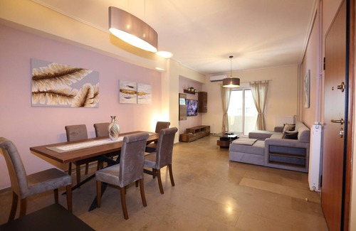 Pasalimani Apartment | Discover Alkyoni Apartment: Beachside Retreat in Piraeus