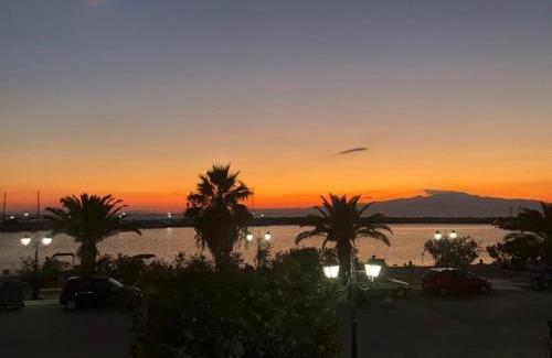 Skala Kallirachis House | Oceanfront Bliss at Melodia di Mare - 10/10 Guest Rated!