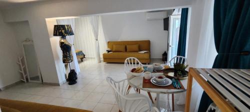 Skala Kallirachis House | Oceanfront Bliss at Melodia di Mare - 10/10 Guest Rated!