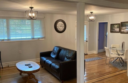 Monticello House | Melody Lake Retreat near Resorts World Catskills (Hunters are welcome!)