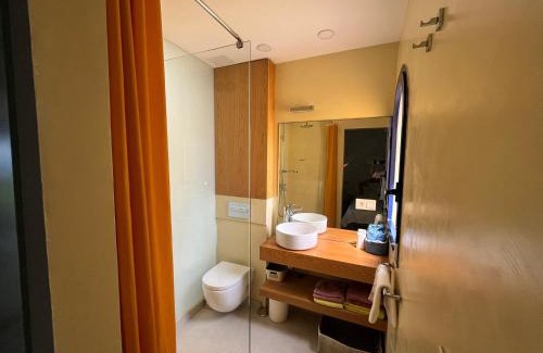Costa Meloneras Apartment | Experience Meloneras: Oceanfront Bliss with Pool Access
