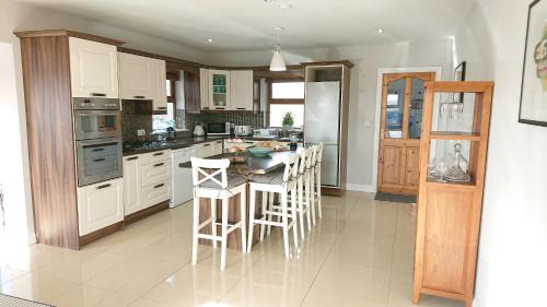 Lisdoonvarna House | Family-Friendly Melroche House in Scenic Doolin