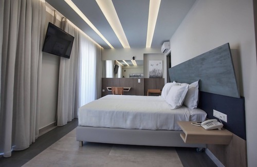 Rethymno Hotel | Stylish Melrose Rethymno by Mage Hotels - Rated 9.8/10