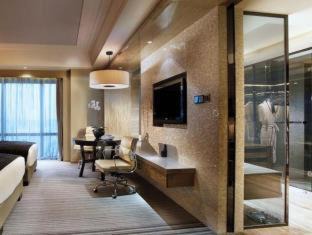 Humen Hotel | Discover Mels Weldon Dongguan Humen with Pool & Spa