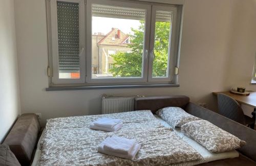 Siska District Apartment | Guest Rated: Mely Rose - Ideal for Family Getaways