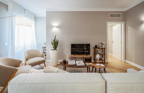 Zona Risorgimento Apartment | Delightful Melzo Deluxe Suite - 4-Star Family Retreat