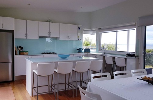 Callala Beach House | Beachfront Bliss at Meme's Callala - 10/10 Guest Rated Stay
